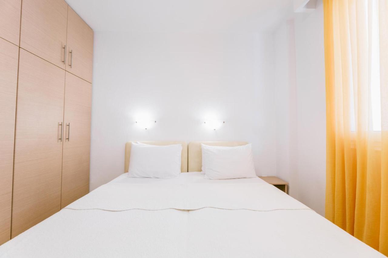 Anastasia Apartments Hanioti Eksteriør bilde